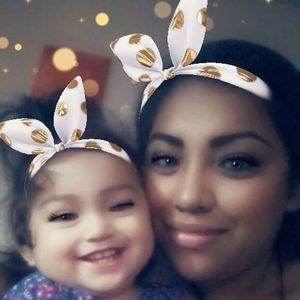 Meet your Posher, Yesenia